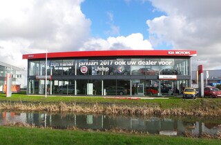 Autowinkel Alphen