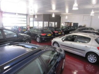 Auto Centrum Stiphout B.V.
