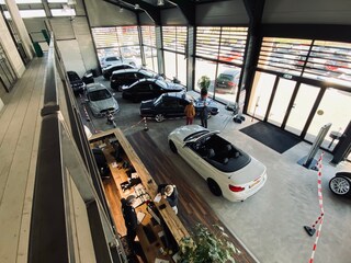 Outlet Auto Roest B.V.