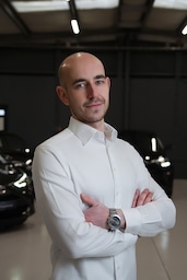 dealer image