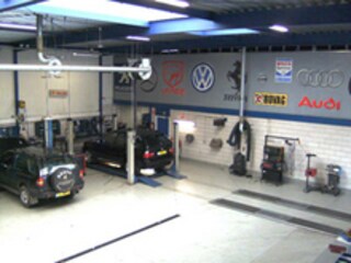 Garage van Veenhuisen