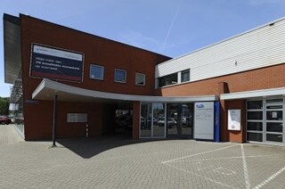 Dekkerautogroep Zwaag