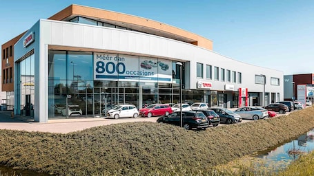 dealer image