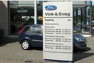 Ford-dealer Stern in Schiedam