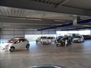 Auto van der Burgh Brielle