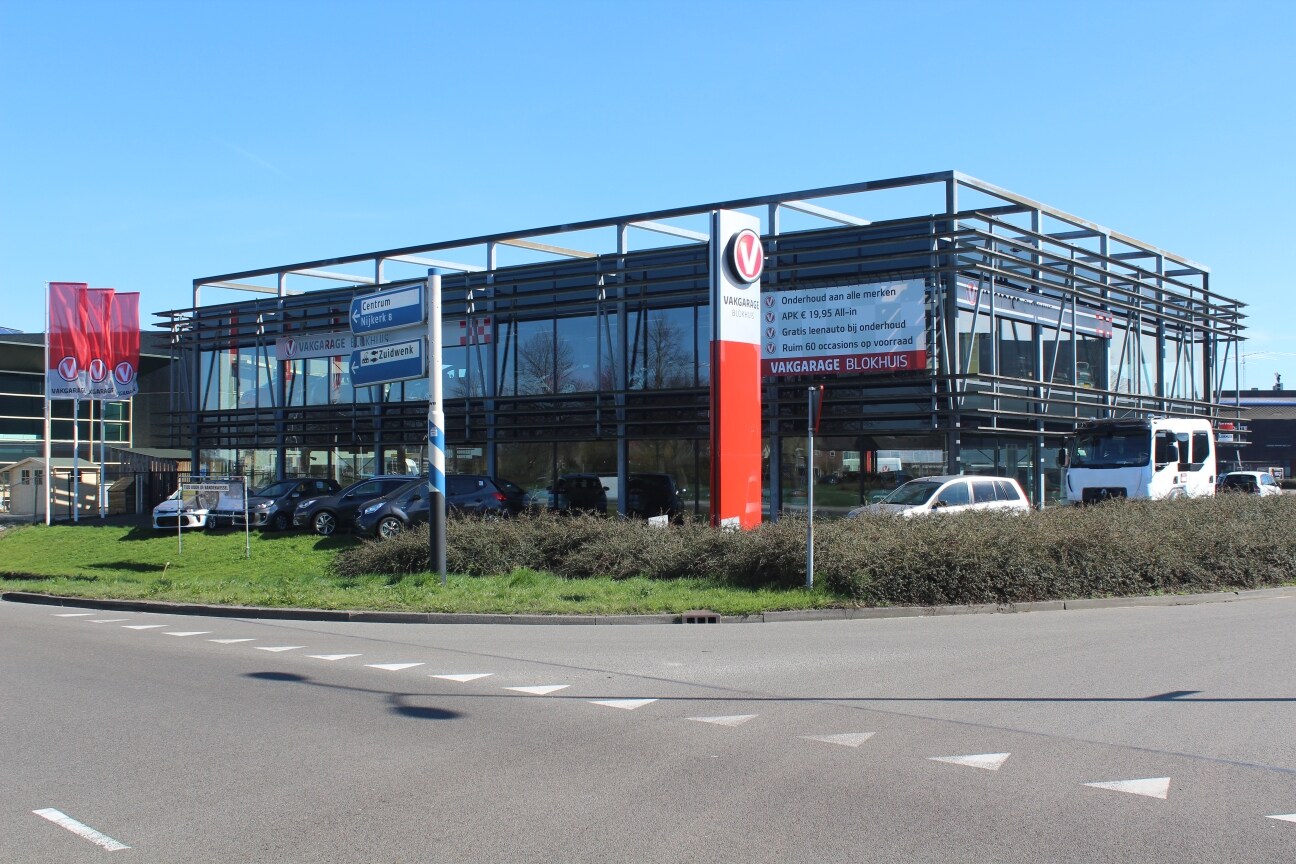 dealerImage