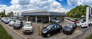 Autobedrijf Van Tilborg