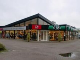Autobedrijf G. Van den Akker Helmond B.V.
