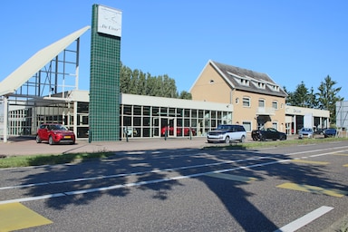 dealer image