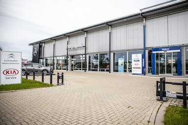 dealer image