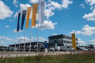ABD Renault - Nissan - Heerenveen