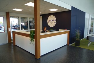 Autobedrijf Dekker