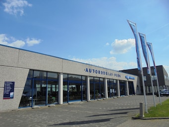 dealer image