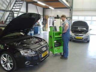 Autobedrijf Van Iperen