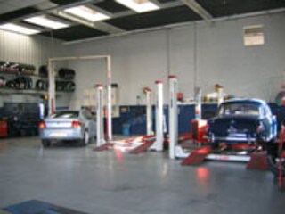 Garage C. de Waal Vof