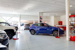 Autowinkel Woerden