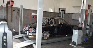 Van der Krans-Auto's VOF