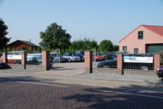 Autocentrum Leunis