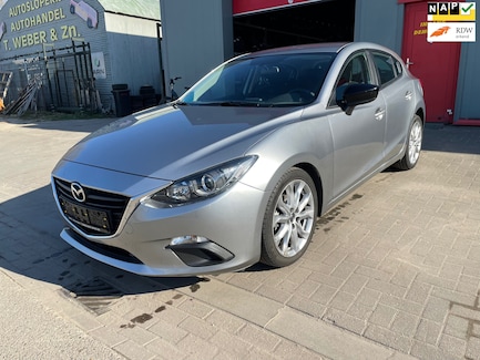 Mazda 3 0