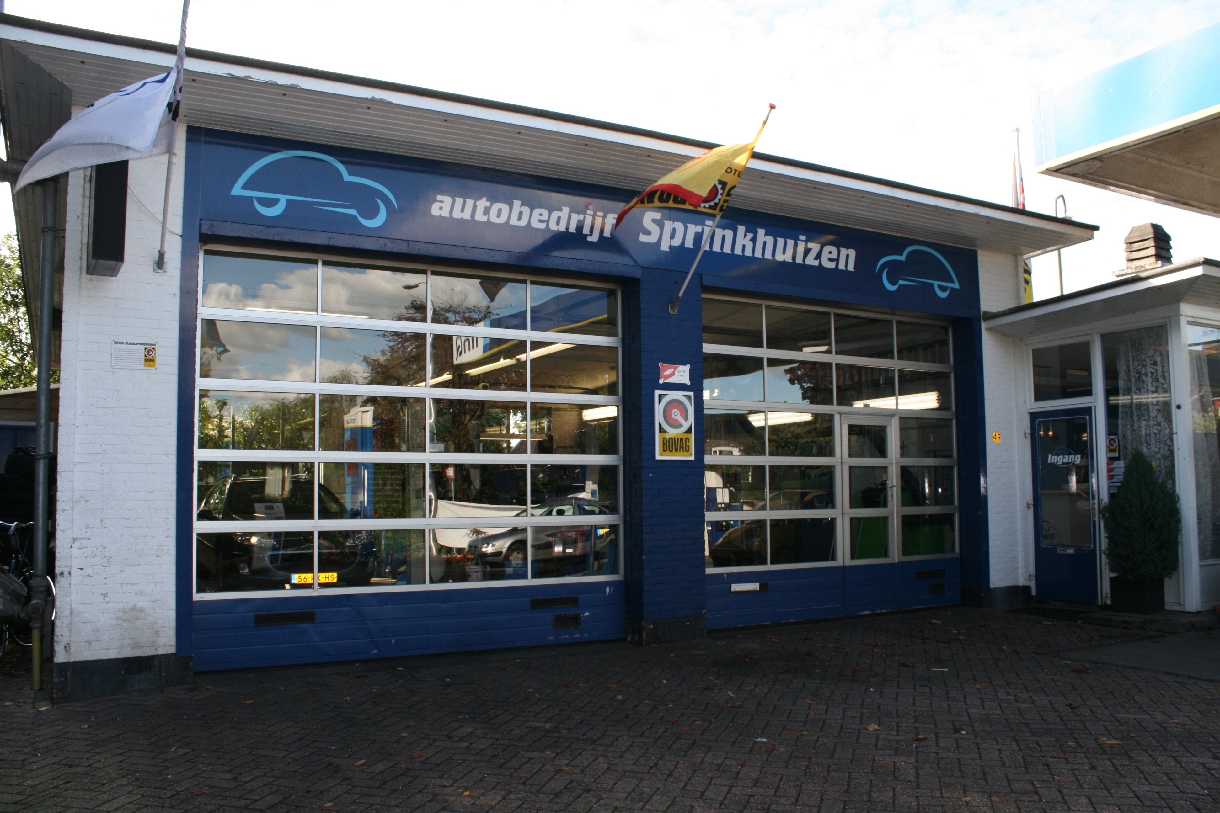 dealerImage