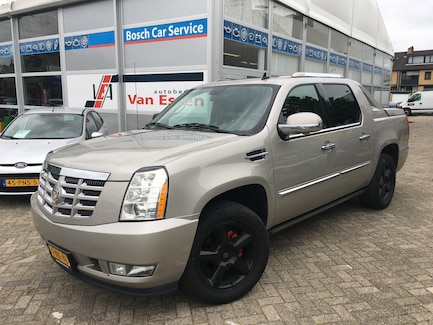 Cadillac Escalade 0