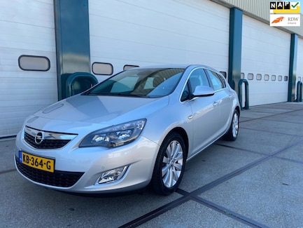 Opel Astra 0