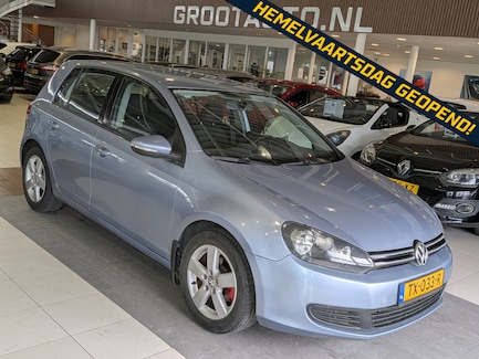 Volkswagen Golf 0