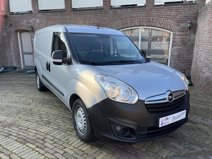Opel Combo 0