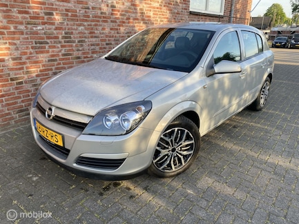 Opel Astra 0