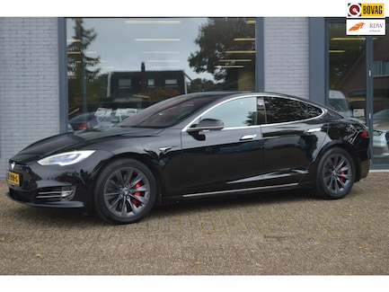 Tesla Model S 0