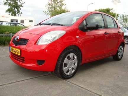 Toyota Yaris 0