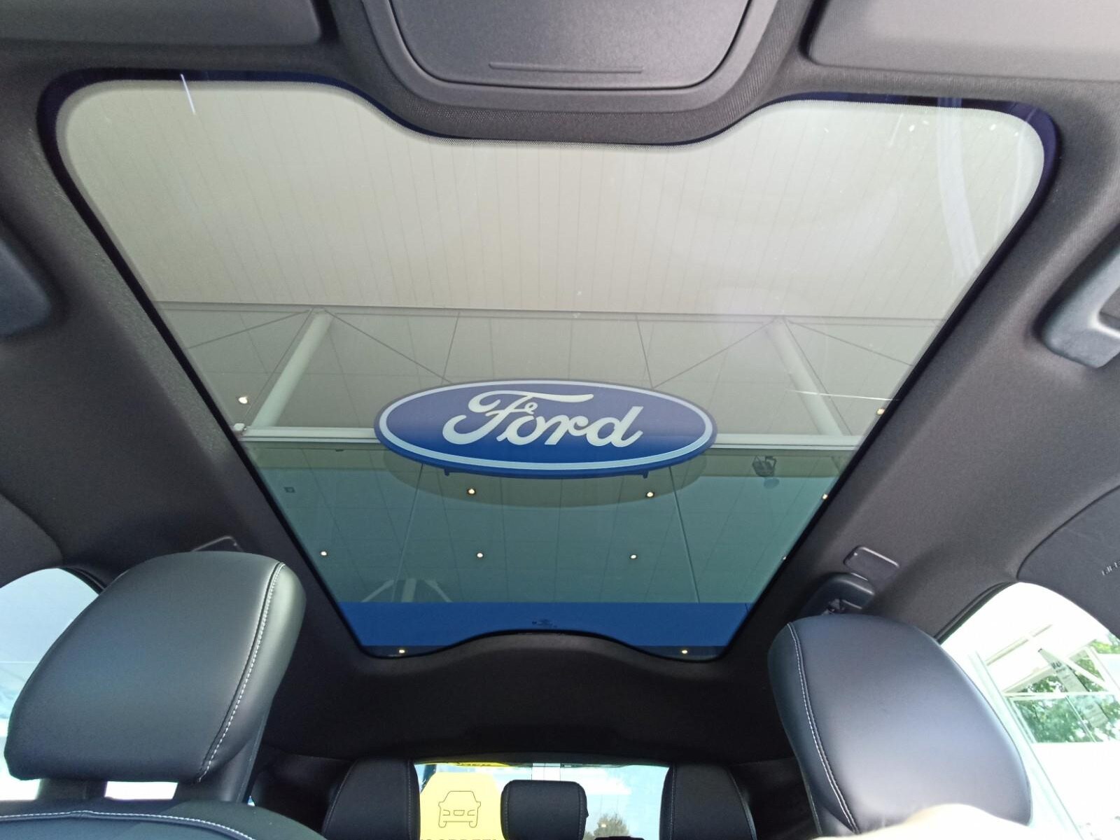 Ford Mustang Mach-E 98kWh AWD GT 20″LM Velgen | Navigatie + B&O | PDC V+A  en Camera V+A | Winter Pack | Panorama dak |