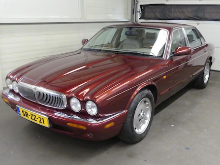 Jaguar Sovereign 0