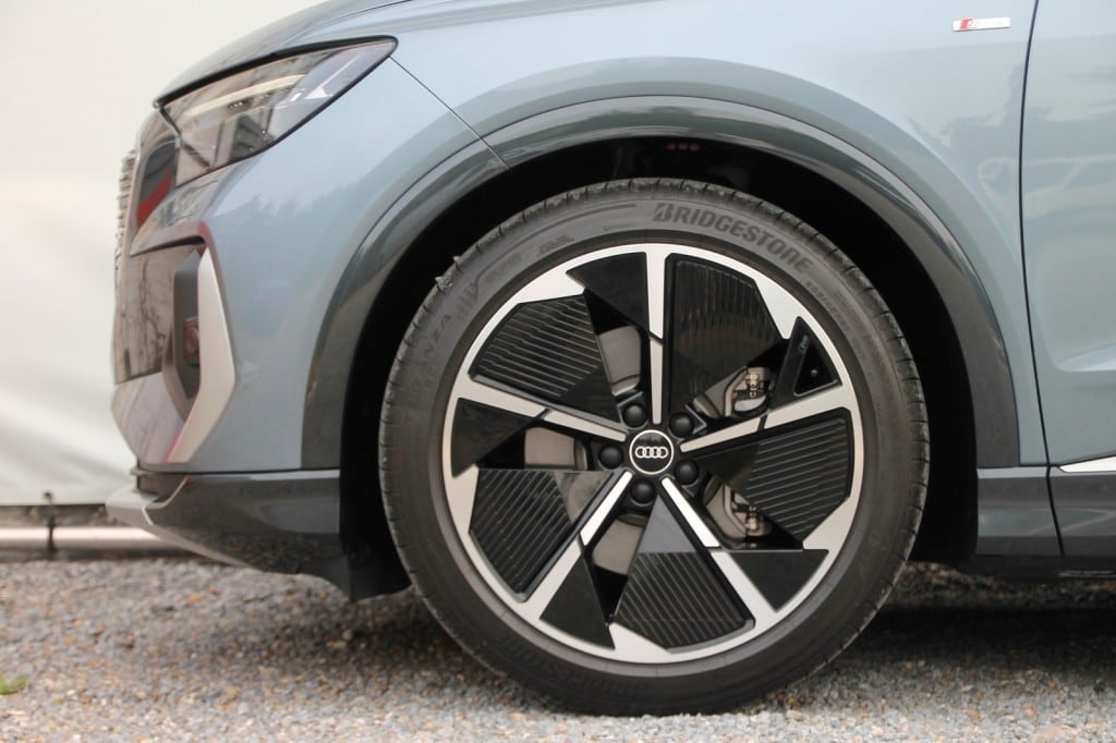 Audi Q4 e-tron 40 Launch Edition S Competition – 204 pk **Pano / Sonos / Leer