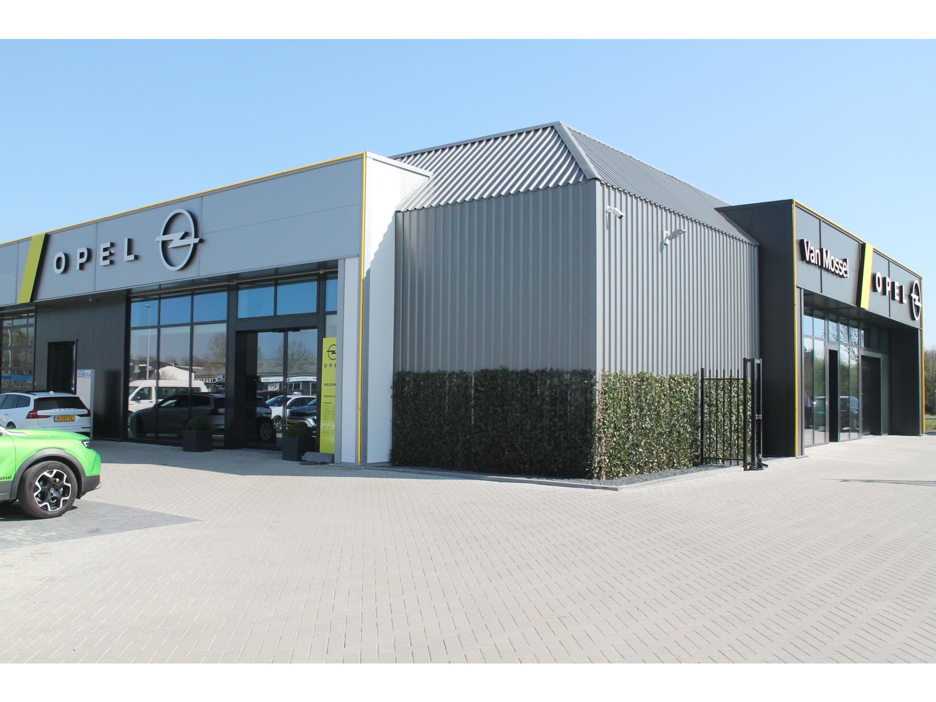 Opel Vivaro-e L3H1 Edition 75 kWh | 329km rijbereik WLTP | Parkeersensoren | Airco | Houten laadvloer
