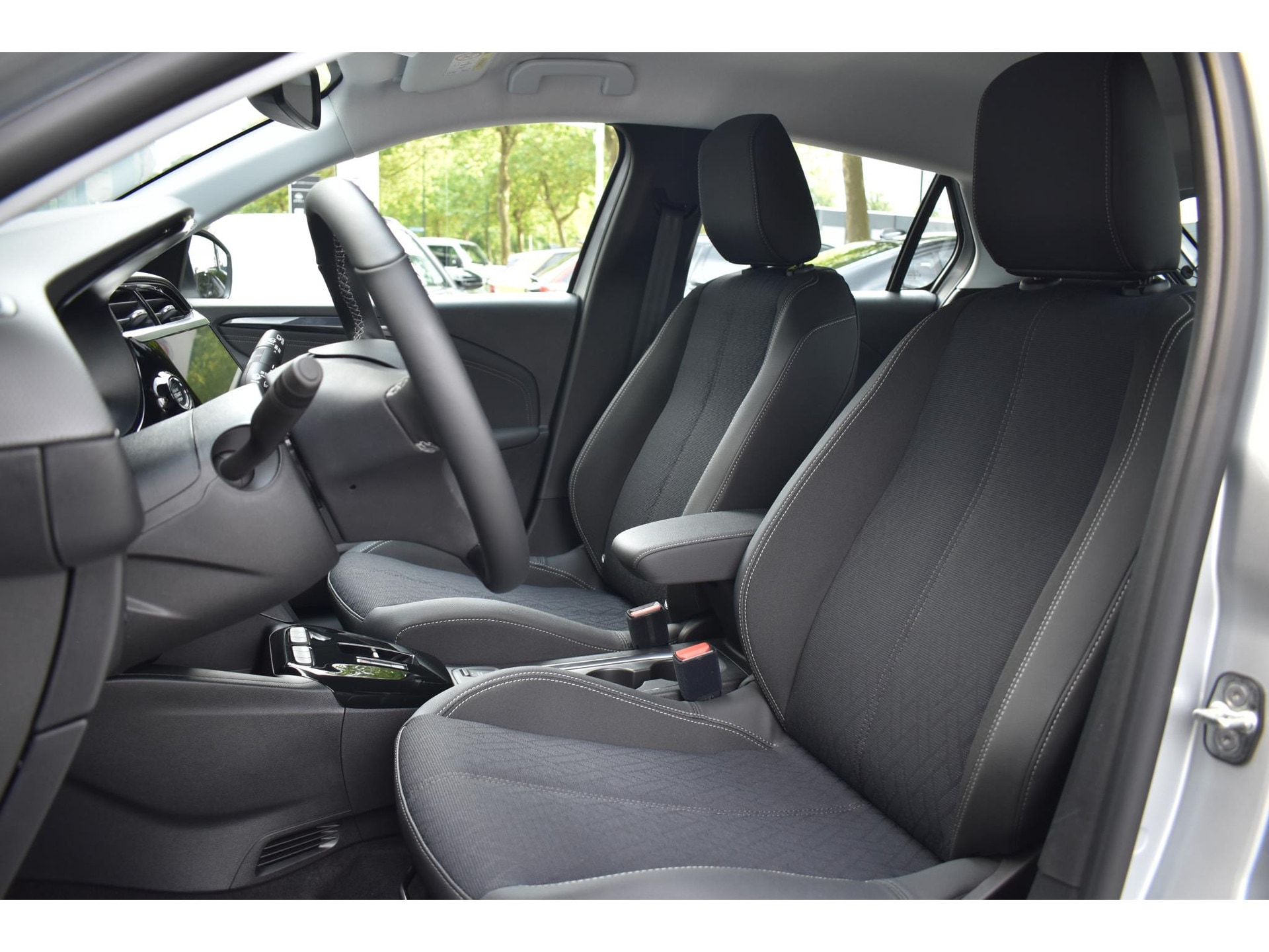 Opel Corsa-e Level 3 50 kWh |Keyless entry&Start|Verwarmbare voorstoelen|Achteruitrijcamera|