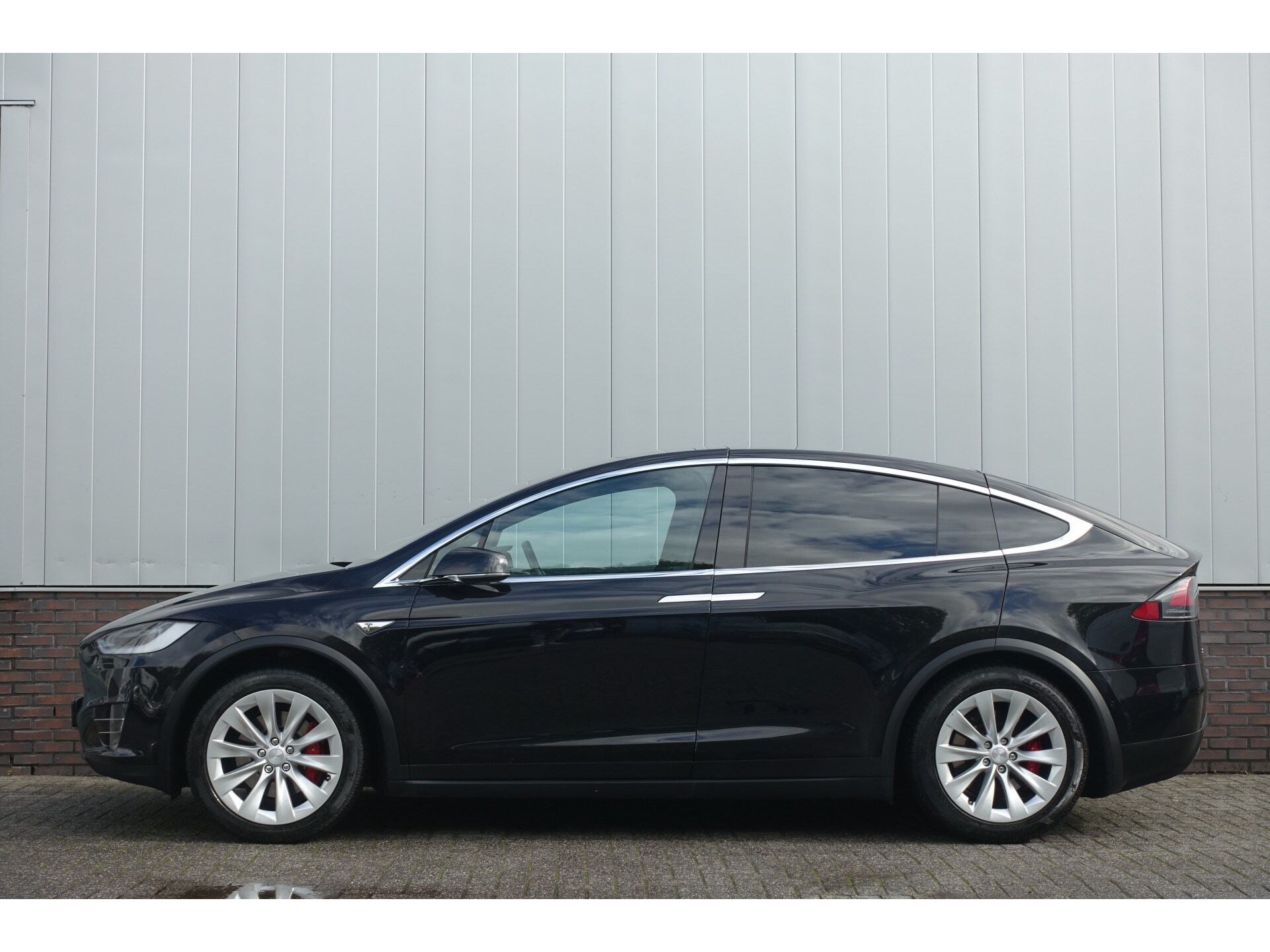 Tesla Model X P90D Performance 772PK! / 7 persoons / CCS Ombouw / Trekhaak