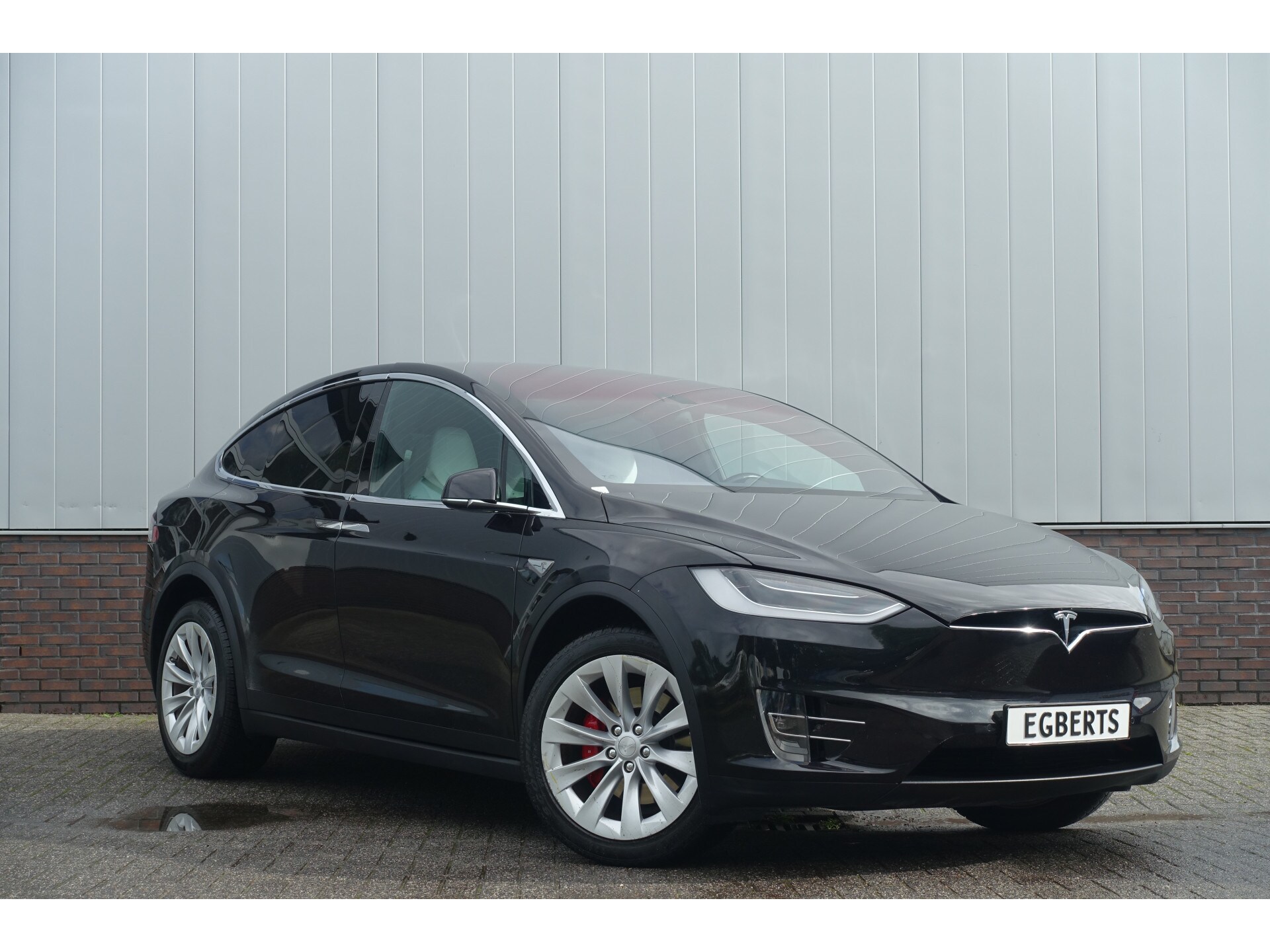 Tesla Model X P90D Performance 772PK! / 7 persoons / CCS Ombouw / Trekhaak