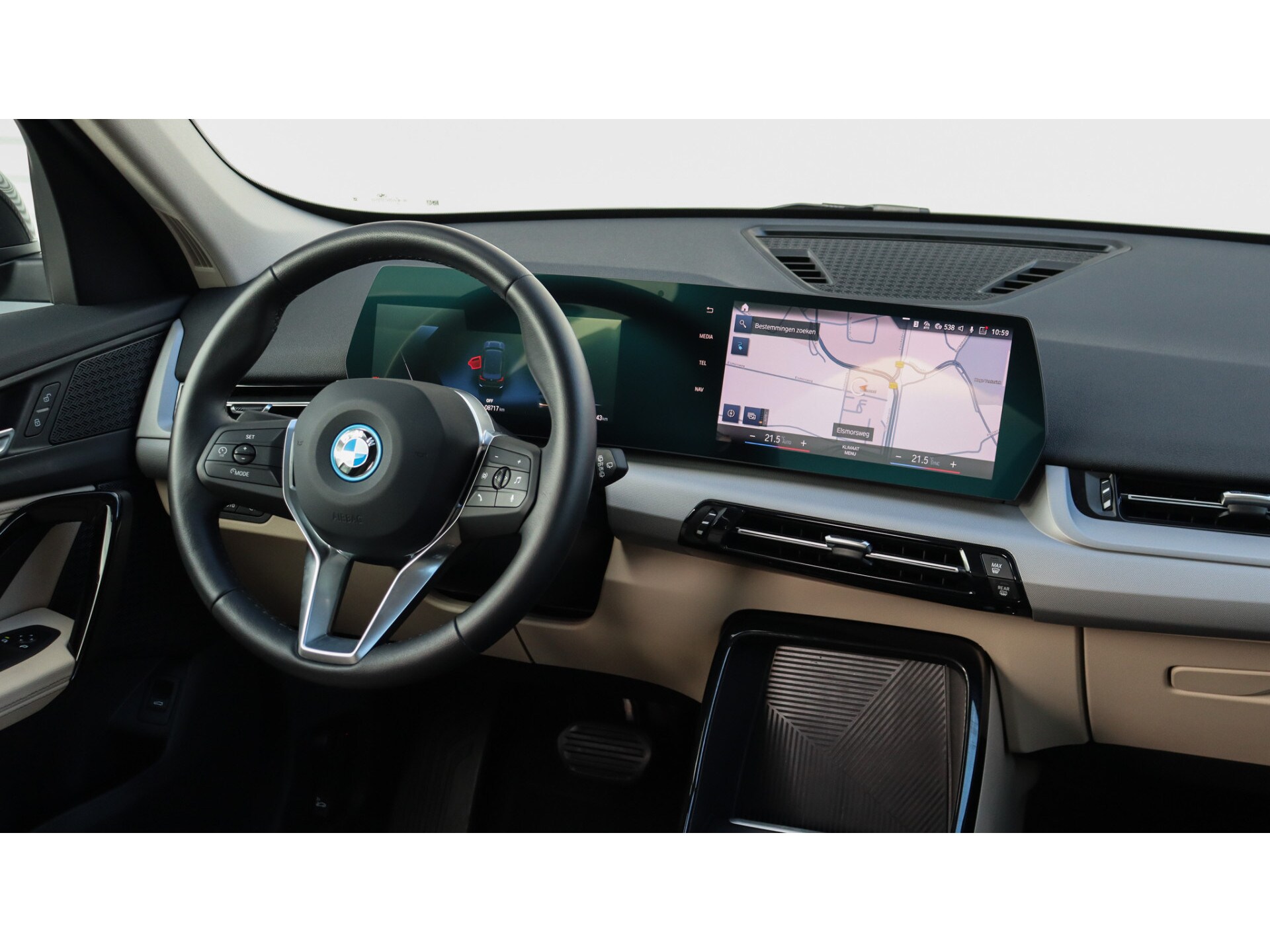 BMW iX1 xDrive30 Launch Edition | Achteruitrijcamera | Widescreen | Leder