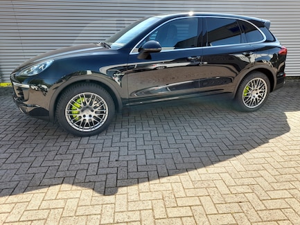 Porsche Cayenne 0