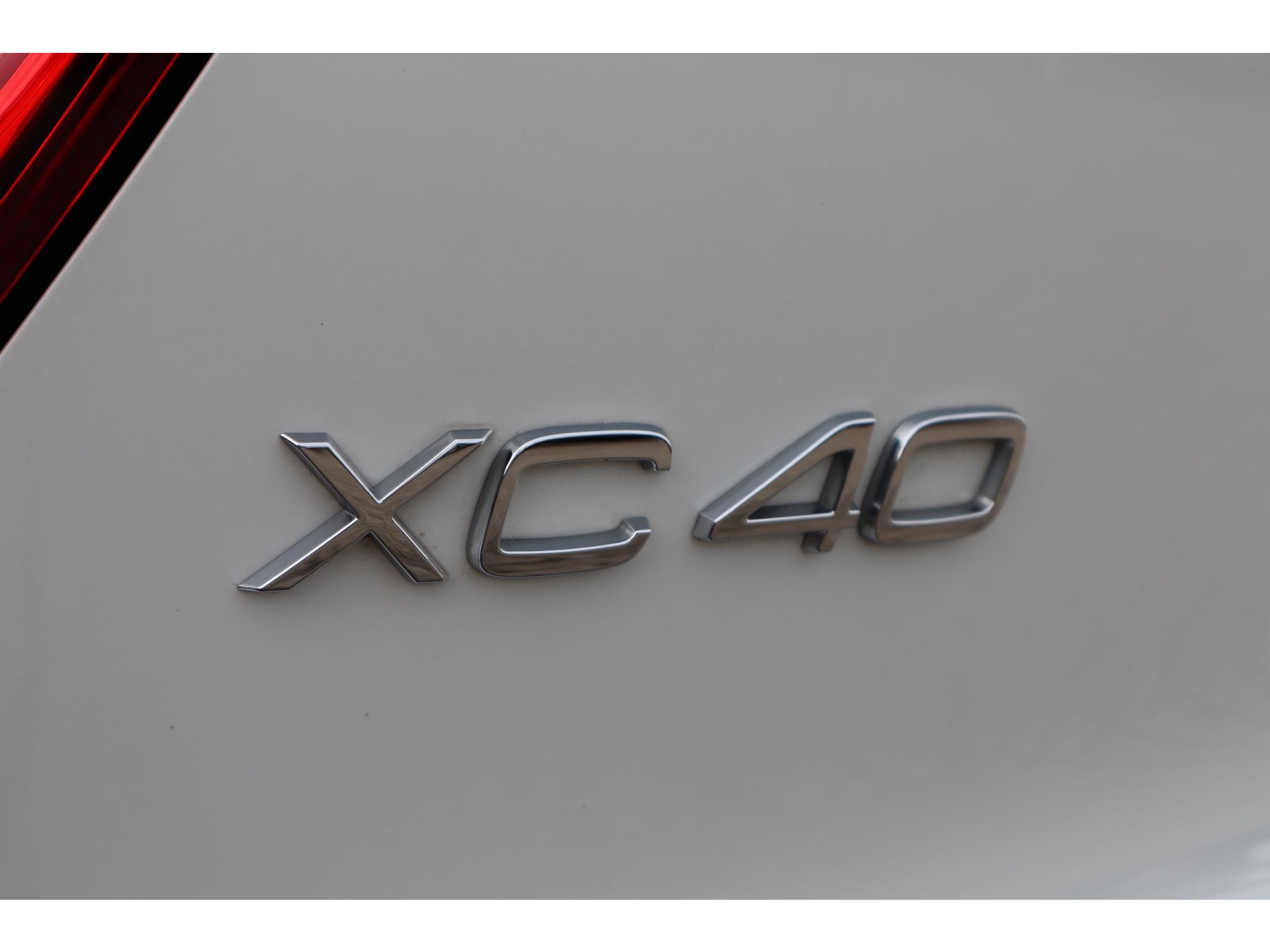 Volvo XC40 Recharge P8 AWD R-Design | 12% bijtelling |