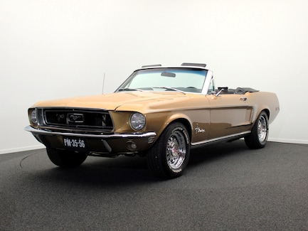 Ford Mustang 0