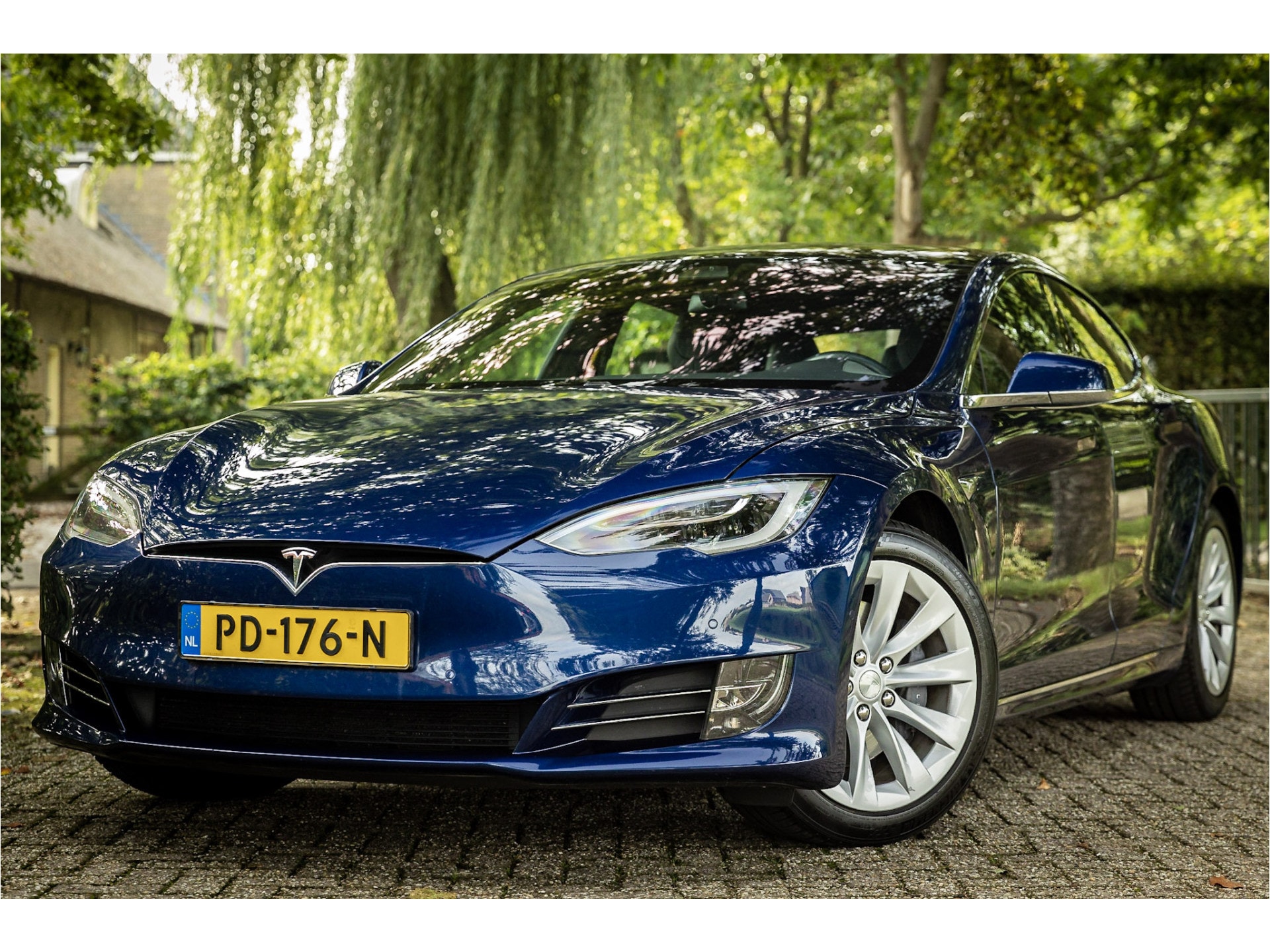 Tesla Model S 90D incl BTW Enhanced Autopilot Luchtvering