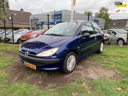 Peugeot 206 0