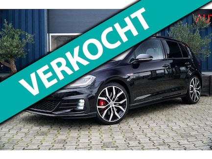 Volkswagen Golf 0