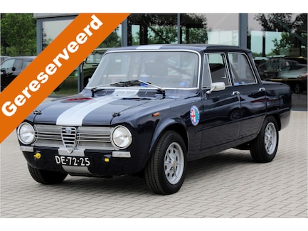 Alfa Romeo Giulia 0