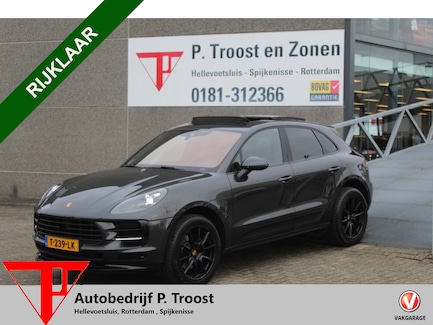 Porsche Macan 0
