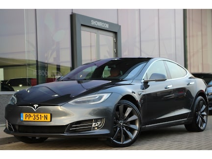 Tesla Model S 0