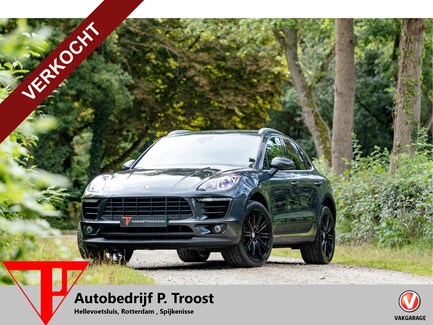 Porsche Macan 0