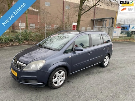 Opel Zafira 0